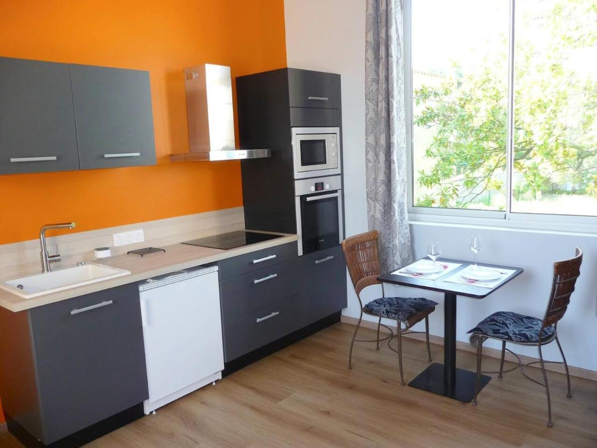 Appartement D'Une Chambre Avec Wifi A Lessay A 6 Km De La Plage Exteriör bild